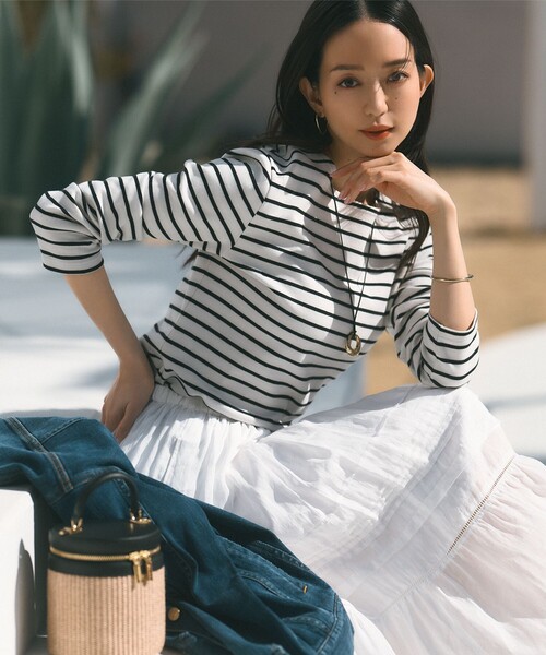 23区 S(ニジュウサンクチイサイサイズ)の「【Oggi4月号掲載/洗える】Armor-lux ボーダー カットソー(Tシャツ/カットソー・レディース・ブラック系1/レッド系1/ブルー系1・32)」の1枚目の写真
