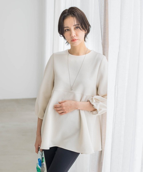 LAUTREAMONT(ロートレアモン)の「【WEB限定】【7号あり】ペプラムチュニックブラウス≪洗える/防シワ≫(シャツ/ブラウス・レディース・ネイビー/オフホワイト/グリーン/キャメル・9号)」の5枚目の写真
