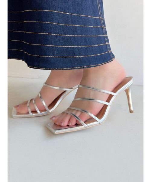 RESEXXY（リゼクシー）の「ランダムラインピンヒールサンダル（サンダル・レディース・ブラック/アイボリー/シルバー・SMALL/LARGE/MEDIUM）」の3枚目の写真