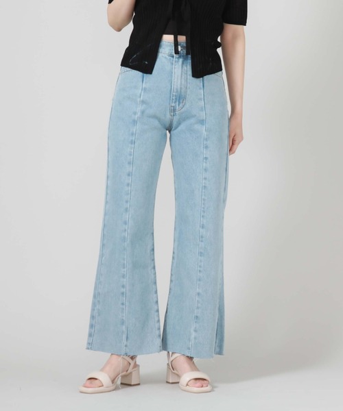 archives(アルシーヴ)の「切替ストレートフレアデニム(デニムパンツ・レディース・グレー/サックスブルー・SMALL/MEDIUM)」の3枚目の写真