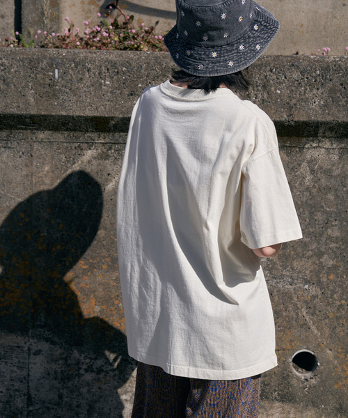 VENCEEXCHANGE（ヴァンスエクスチェンジ）の「FAIRFIELD ピグメントT（Tシャツ/カットソー・レディース・オフホワイト/チャコールグレー/オレンジ系その他/グリーン/ネイビー・FREE）」の22枚目の写真