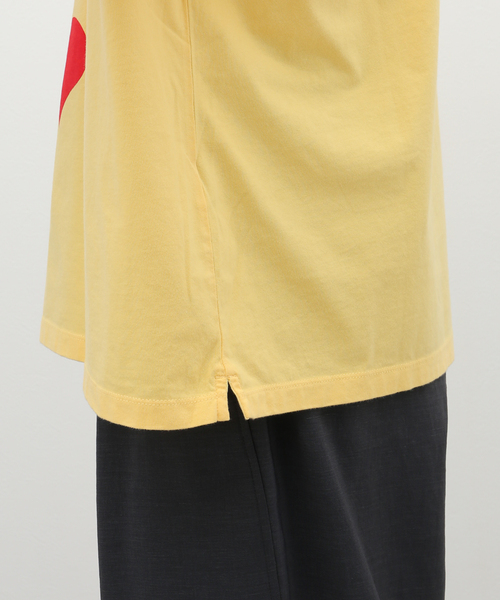POP TRADING COMPANY(ポップトレーディングカンパニー)の「POP TRADING COMPANY / ポップトレーディングカンパニー hearts t-shirt(Tシャツ/カットソー・メンズ・イエロー・LARGE/X-LARGE)」の4枚目の写真