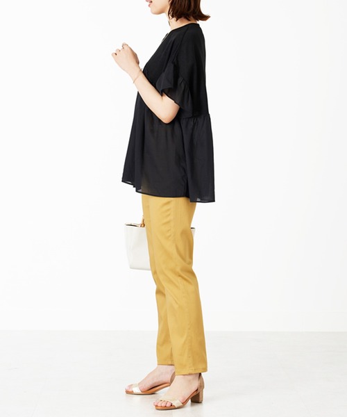 BELLUNA PLUS(ベルーナ)の「異素材使いギャザーチュニック(Tシャツ/カットソー・レディース・ブラック・MEDIUM/LARGE/X-LARGE)」の8枚目の写真