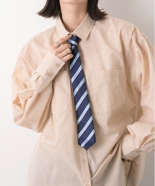 ad thie（アドティエ）の「アソート柄 ジップデザインネクタイ（ネクタイ・レディース・ネイビー系1/ネイビー系3/ブラック/ボルドー/ネイビー系2・FREE）」の7枚目の写真