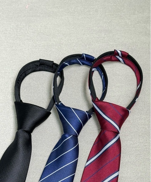 ad thie（アドティエ）の「アソート柄 ジップデザインネクタイ（ネクタイ・レディース・ネイビー系1/ネイビー系3/ブラック/ボルドー/ネイビー系2・FREE）」の22枚目の写真