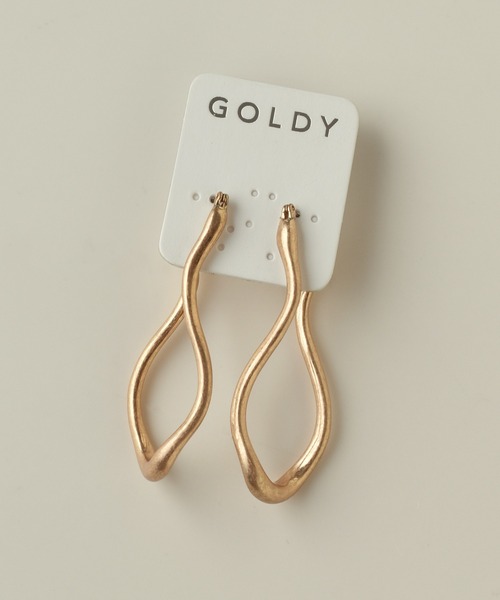 GOLDY(ゴールディ)の「トゥワール ライン ピアス(ピアス(両耳用)・レディース・ゴールド/シルバー系その他/ゴールド系その他/シルバー・FREE)」の7枚目の写真