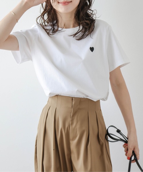 セール】ワンポイントハート刺繍Tシャツ（Tシャツ/カットソー