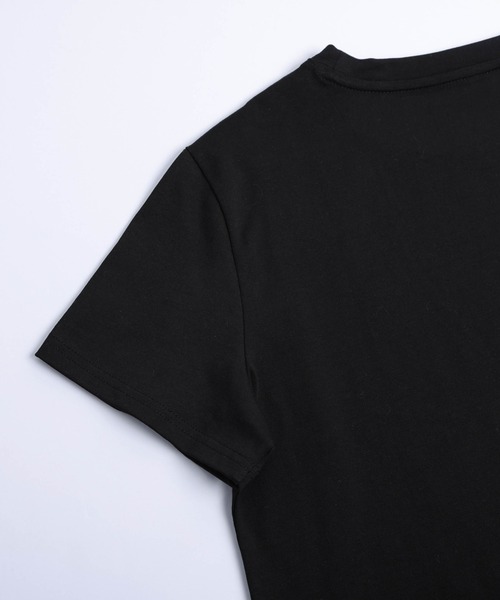 AMELY(エミリー)の「ワンポイントハート刺繍Tシャツ(Tシャツ/カットソー・レディース・ホワイト×レッド/ホワイト×ブラック/ブラック×ホワイト/グレー系その他/ホワイト系その他/グレー系その他2/ホワイト系その他2/ブラック系その他・フリー)」の14枚目の写真