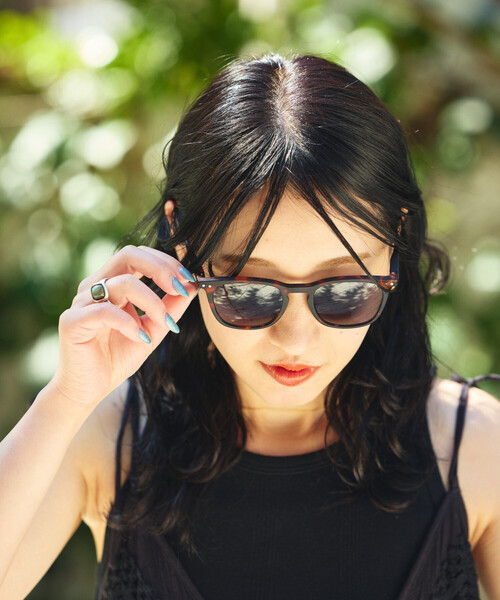 FREAK'S STORE（フリークスストア）の「IZIPIZI/イジピジ #E / UVカット ファッション用グラス（サングラス・メンズ・ブラック/ブラウン・ONE SIZE）」の13枚目の写真