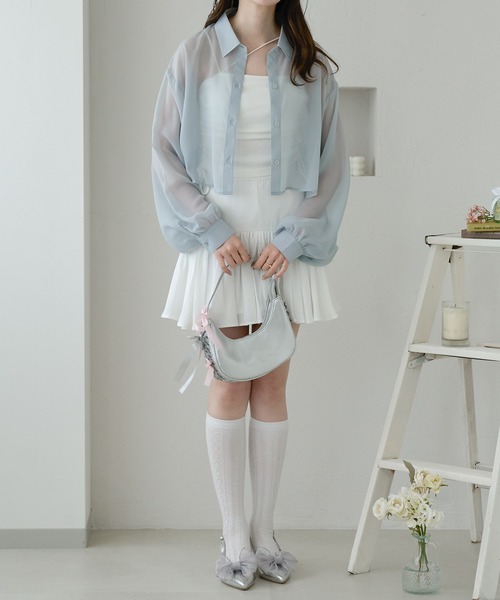 Ambre Neige(アンブルネージュ)の「short sheer shirt / ショートシアーシャツ(シャツ/ブラウス・レディース・ライトブルー/オフホワイト/ライトグレー・FREE)」の6枚目の写真