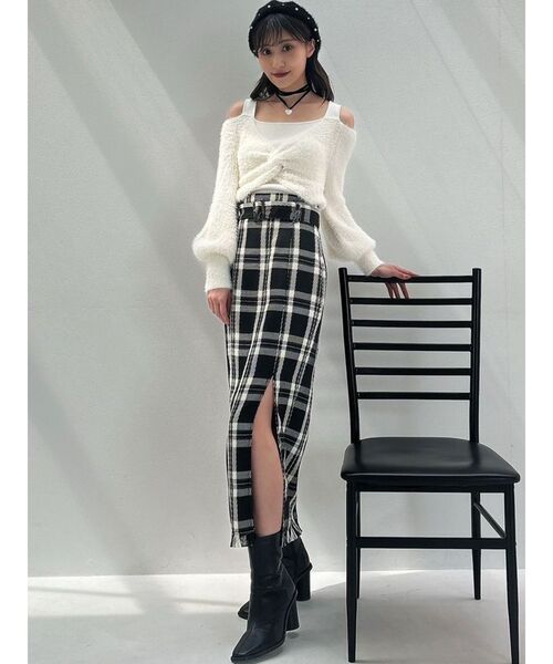 RESEXXY(リゼクシー)の「ステッチワークショートブーツ(ブーツ・レディース・ブラック/シルバー・SMALL/MEDIUM/LARGE)」の13枚目の写真