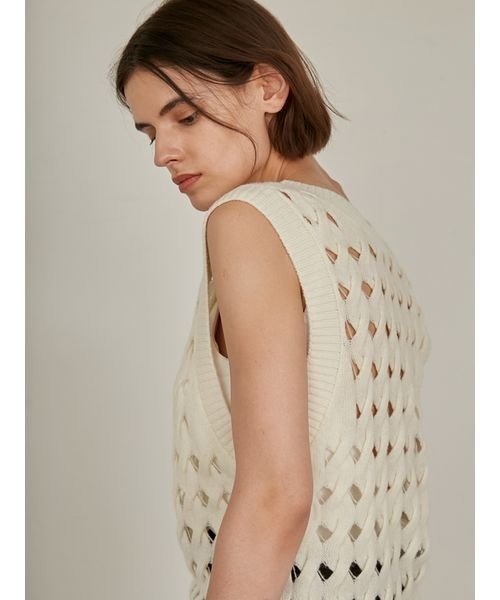 styling/（スタイリング）の「2WAYロープニットベスト（ベスト・レディース・オフホワイト/チャコールグレー・FREE）」の12枚目の写真