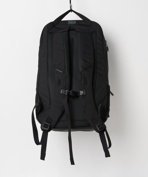 GREGORY(グレゴリー)の「レトナ25 RETNA 25 カーボンスカイ(バックパック/リュック・メンズ・ブラック系その他・ONE SIZE)」の6枚目の写真