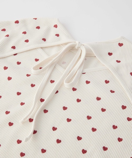 MILKFED.(ミルクフェド)の「FRILL HEART WAFFLE TOP(Tシャツ/カットソー・レディース・ネイビー/ブラウン/オフホワイト・ONE SIZE)」の7枚目の写真