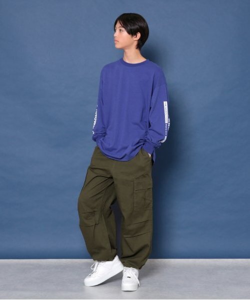GLAZOS（グラソス）の「USAコットン・袖ロゴバックプリントビッグ長袖Tシャツ（Tシャツ/カットソー・キッズ・オートミール/ブルー/ブラック・S/M/L/LL）」の6枚目の写真