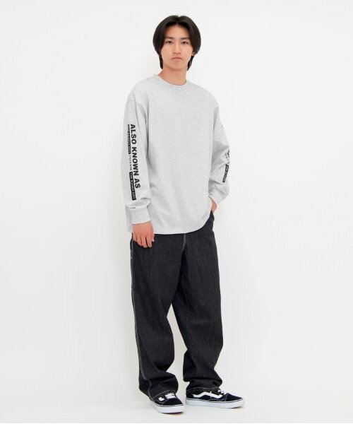 GLAZOS（グラソス）の「USAコットン・袖ロゴバックプリントビッグ長袖Tシャツ（Tシャツ/カットソー・キッズ・オートミール/ブルー/ブラック・S/M/L/LL）」の9枚目の写真