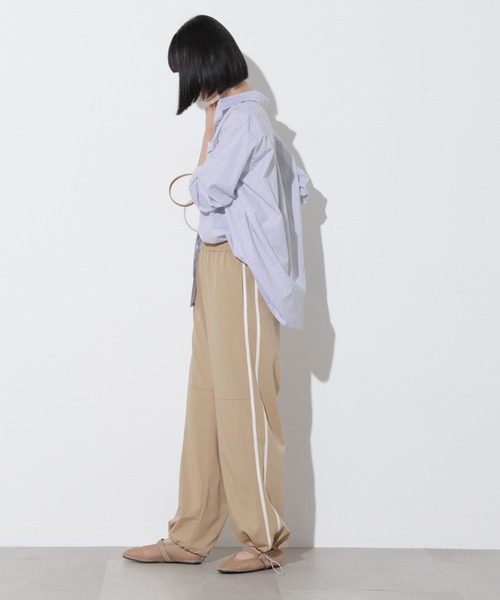 Apo(s)ture（アポスチャー）の「ARIA-023/2WAYストレッチライントラックパンツ（その他パンツ・レディース・ブルーグリーン/スミクロ/ベージュ/グレー・XS/S/M/L/XL）」の17枚目の写真