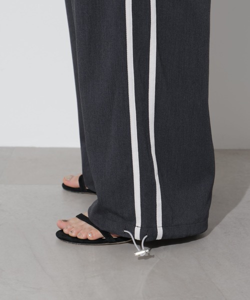 Apo(s)ture（アポスチャー）の「ARIA-023/2WAYストレッチライントラックパンツ（その他パンツ・レディース・ブルーグリーン/スミクロ/ベージュ/グレー・XS/S/M/L/XL）」の22枚目の写真