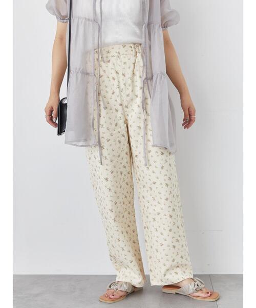 ehka sopo（エヘカソポ）の「花柄ツイルパンツ（その他パンツ・レディース・キナリ/グリーン・F）」の4枚目の写真