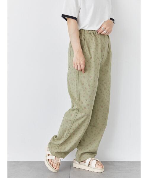 ehka sopo（エヘカソポ）の「花柄ツイルパンツ（その他パンツ・レディース・キナリ/グリーン・F）」の13枚目の写真