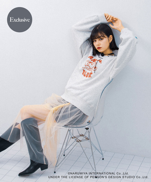 SENSE OF PLACE by URBAN RESEARCH（センスオブプレイスバイアーバンリサーチ）の「『別注』ANGEL BLUE×SOP　ルーズスウェット（スウェット・レディース・グレー/ブルー/オートミール・ONE）」の3枚目の写真