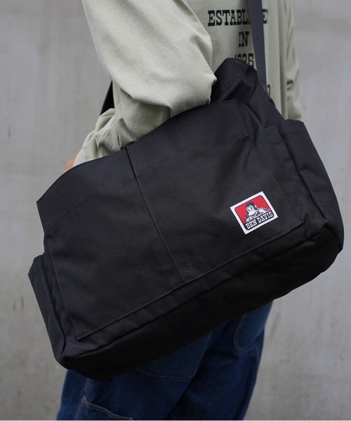 BEN DAVIS（ベンデイビス）の「【BEN DAVIS】POCKET BIG SHOULDER BAG（ショルダーバッグ・メンズ・ブラック・FREE）」の3枚目の写真