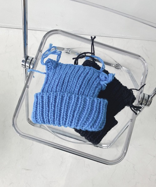 AS KNOW AS plus(アズノゥアズプラス)の「ローゲージネコ耳フリンジニット帽(ニットキャップ/ビーニー・レディース・アイボリー/ブラック/ブルー・FREE)」の14枚目の写真