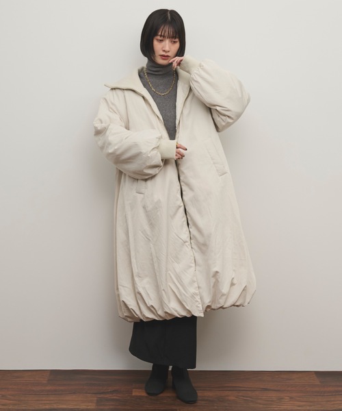 Shelly island（シェリーアイランド）の「リブカラー中綿バルーン