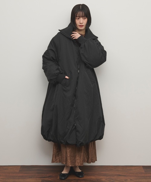 Shelly island（シェリーアイランド）の「リブカラー中綿バルーン