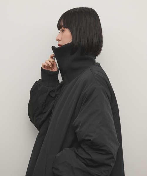 Shelly island（シェリーアイランド）の「リブカラー中綿バルーン