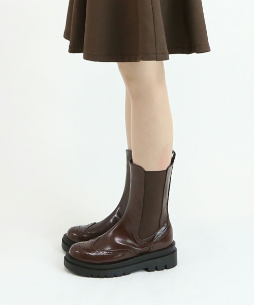 F i.n.t（フィント）の「ウイングチップチェルシーブーツ（ブーツ・レディース・ブラック/ブラウン・L/M/S）」の21枚目の写真