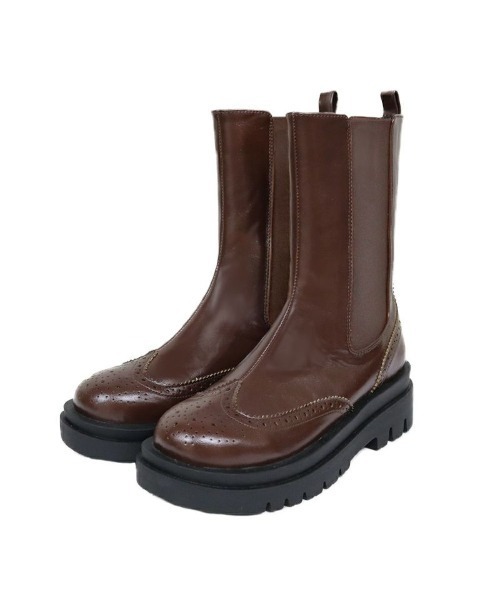 F i.n.t（フィント）の「ウイングチップチェルシーブーツ（ブーツ・レディース・ブラック/ブラウン・L/M/S）」の5枚目の写真