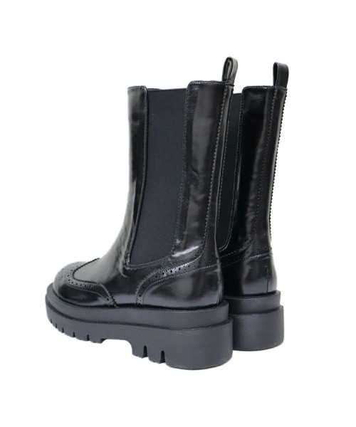 F i.n.t（フィント）の「ウイングチップチェルシーブーツ（ブーツ・レディース・ブラック/ブラウン・L/M/S）」の7枚目の写真