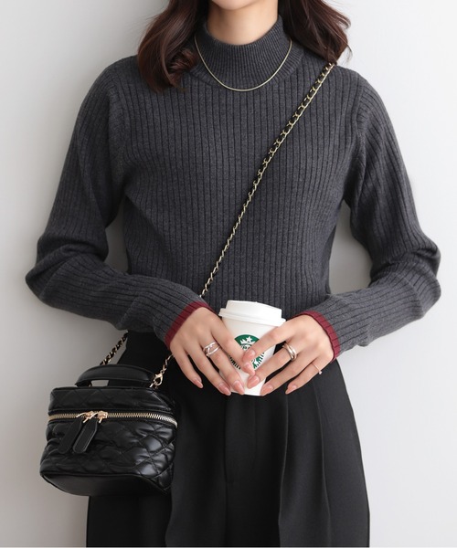 nouvellemoi（ヌーベルモイ）の「リブパイピングハイネックニット（ニット/セーター・レディース・アイボリー/ダークグリーン/ナチュラル/チャコール・M）」の3枚目の写真
