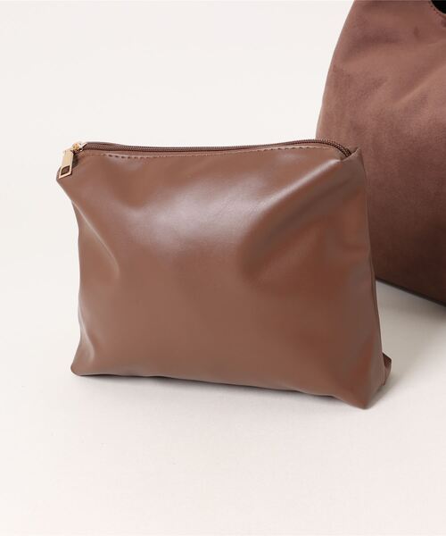 ammy.（エイミードット）の「【 ammy. / エイミードット 】 スエード調 シンプル ショルダーバッグ / ポーチ付き（ショルダーバッグ・レディース・ブラウン/ダークグリーン/アイボリー/ブラック/ブラウン系・FREE）」の15枚目の写真