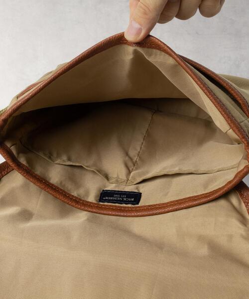 BACK NUMBER(バックナンバー)の「BACK NUMBER(バックナンバー)【メンズ】シンセティックレザーショルダーバッグ(ショルダーバッグ・メンズ・ベージュ/ブラック・ONE SIZE)」の10枚目の写真