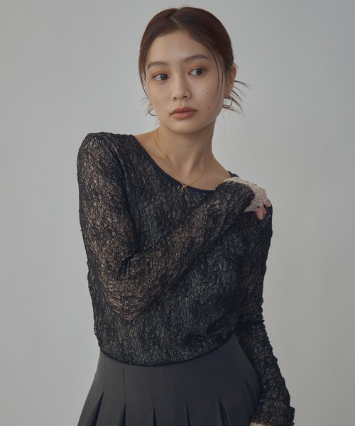 bita.(ビタ)の「ダブルレースシアートップス(Tシャツ/カットソー・レディース・ブラック/ボルドー・FREE)」の3枚目の写真