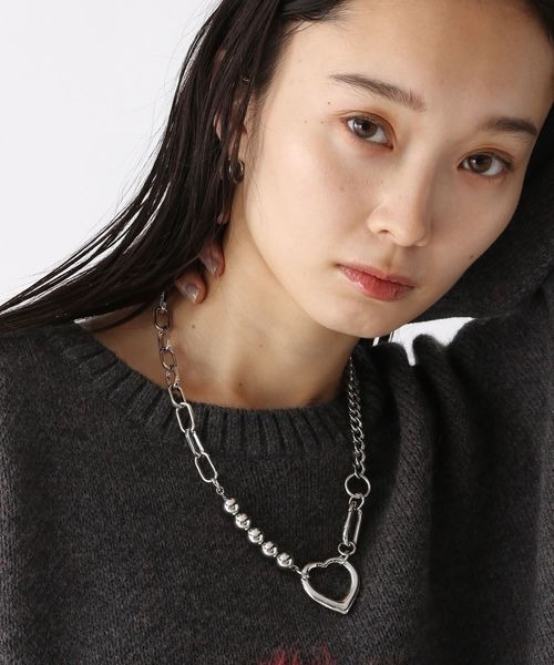 JEANASIS（ジーナシス）の「BIGハートリングネックレス/152481（ネックレス・レディース・シルバー系その他/シルバー・FREE）」の2枚目の写真