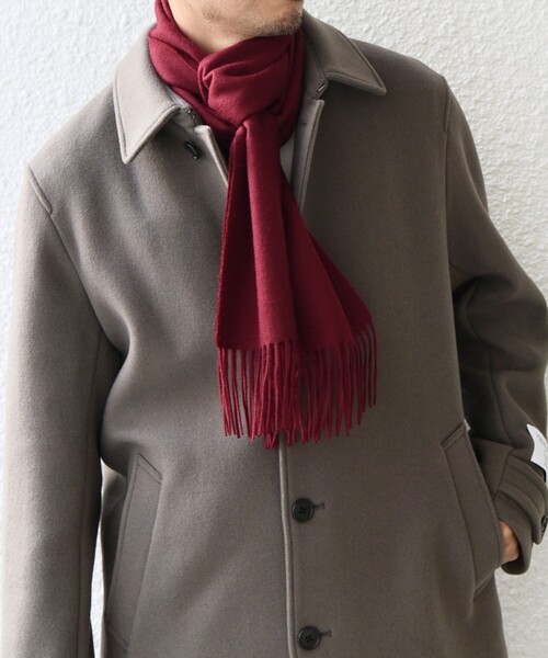 SHIPS any（シップス エニィ）の「SHIPS any: カシミヤ ソリッド マフラー 24FW◇（マフラー・メンズ・ベージュ/ダークグレー/グレー/オフホワイト/ワイン/ライトブルー/ブラック/レッド/ラベンダー/ネイビー・ONE SIZE）」の10枚目の写真