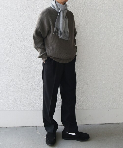 SHIPS any（シップス エニィ）の「SHIPS any: カシミヤ ソリッド マフラー 24FW◇（マフラー・メンズ・ベージュ/ダークグレー/グレー/オフホワイト/ワイン/ライトブルー/ブラック/レッド/ラベンダー/ネイビー・ONE SIZE）」の18枚目の写真