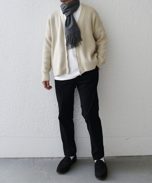 SHIPS any（シップス エニィ）の「SHIPS any: カシミヤ ソリッド マフラー 24FW◇（マフラー・メンズ・ベージュ/ダークグレー/グレー/オフホワイト/ワイン/ライトブルー/ブラック/レッド/ラベンダー/ネイビー・ONE SIZE）」の21枚目の写真