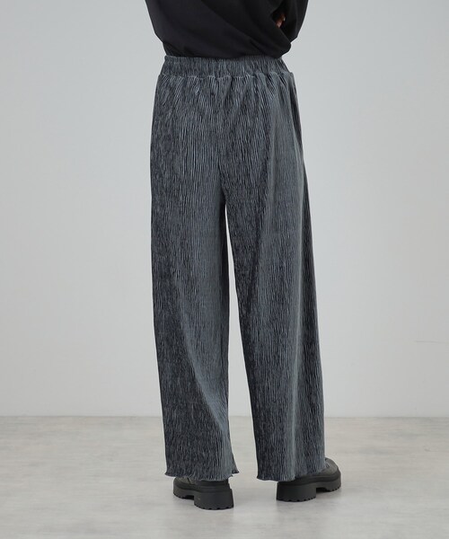 Cutie Blonde（キューティーブロンド）の「◆【S-LL】クラッシュベロア調 ランダムプリーツ イージーパンツ（その他パンツ・レディース・ブルー系その他/アイボリー/ブラウン系その他/チャコールグレー・01/02/03/04）」の14枚目の写真