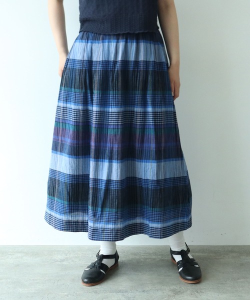 bulle de savon(ビュルデサボン)の「●BIG CHECK スカート(スカート・レディース・レッド/ブルー・FREE)」の2枚目の写真