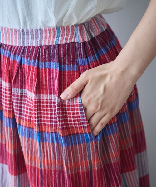 bulle de savon(ビュルデサボン)の「●BIG CHECK スカート(スカート・レディース・レッド/ブルー・FREE)」の14枚目の写真