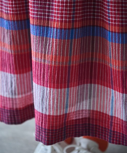 bulle de savon(ビュルデサボン)の「●BIG CHECK スカート(スカート・レディース・レッド/ブルー・FREE)」の15枚目の写真