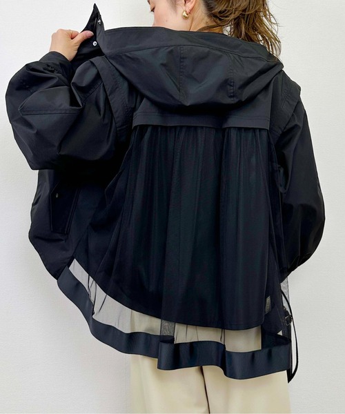 LUGIVA（ルギヴァ）の「バックチュール2WAYマウンテンパーカー（マウンテンパーカー・レディース・オフホワイト/ブラック・M）」の14枚目の写真