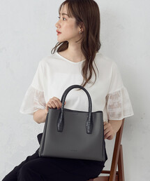 MONO　COMME CA | 型押しハンドルバッグ(ハンドバッグ)