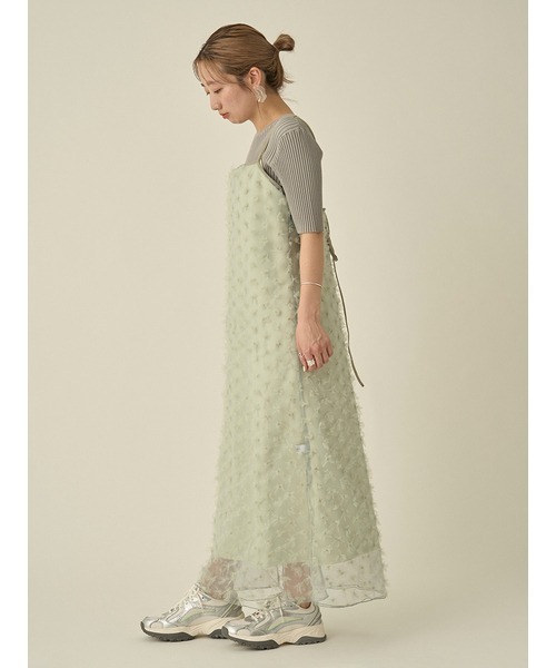 emmi(エミ)の「フラワーチュールキャミワンピース(ワンピース・レディース・ブラック/アイボリー/ミント・0/1)」の17枚目の写真
