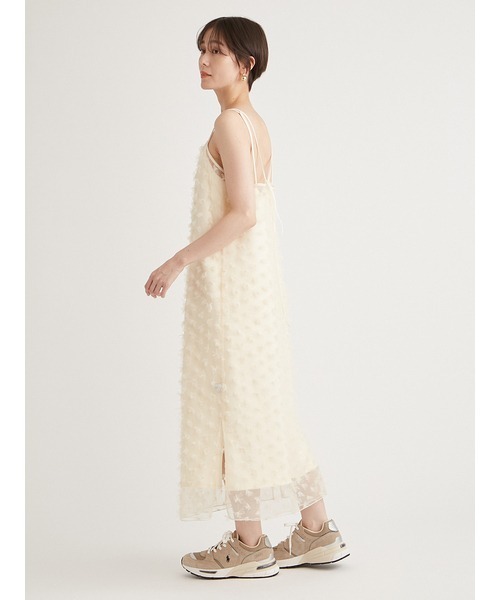 emmi(エミ)の「フラワーチュールキャミワンピース(ワンピース・レディース・ブラック/アイボリー/ミント・0/1)」の7枚目の写真