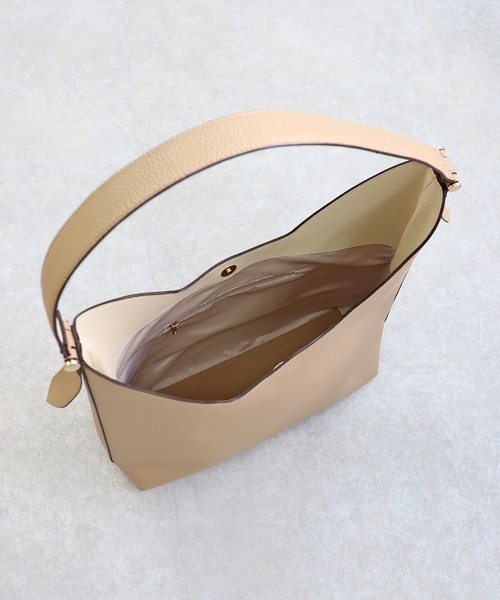 MIAN （ミアン）の「ワンショルダーバッグ（ショルダーバッグ・レディース・アイボリー/ブラック/モカ・FREE）」の10枚目の写真